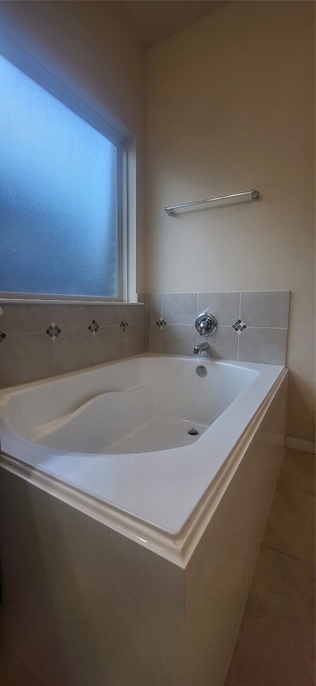 Building Photo - 4411 Polo Grounds Ct