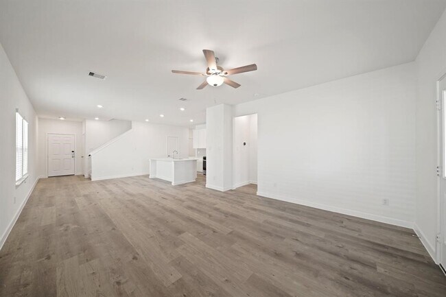 Building Photo - 3930 Windy Whisper Dr