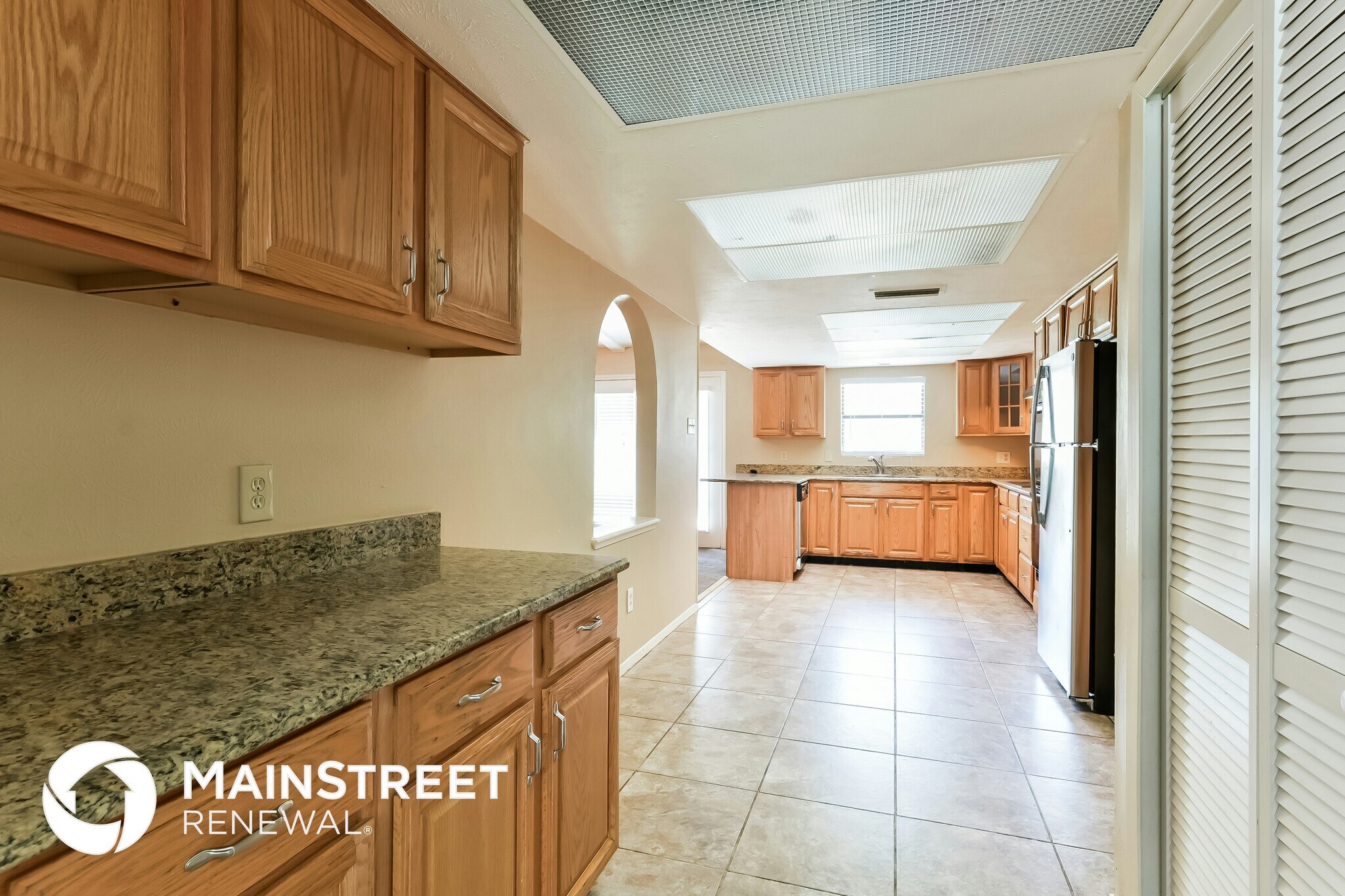 Building Photo - 5514 Edgebrook Forest Dr