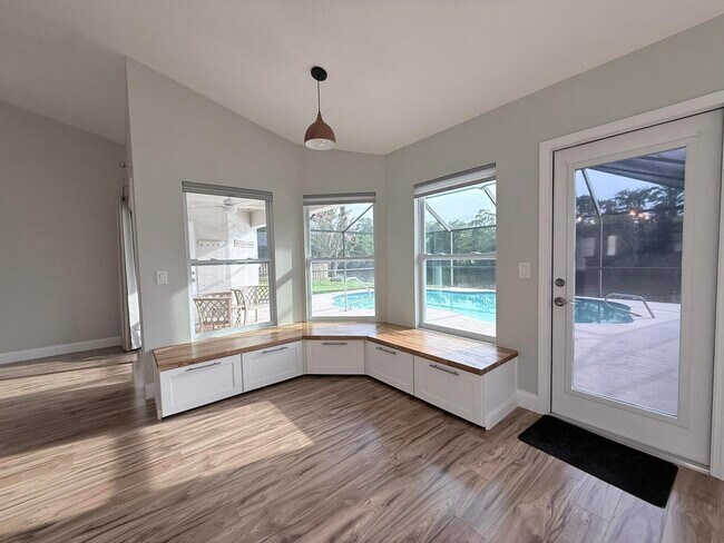 Building Photo - 3786 Sierra Dr