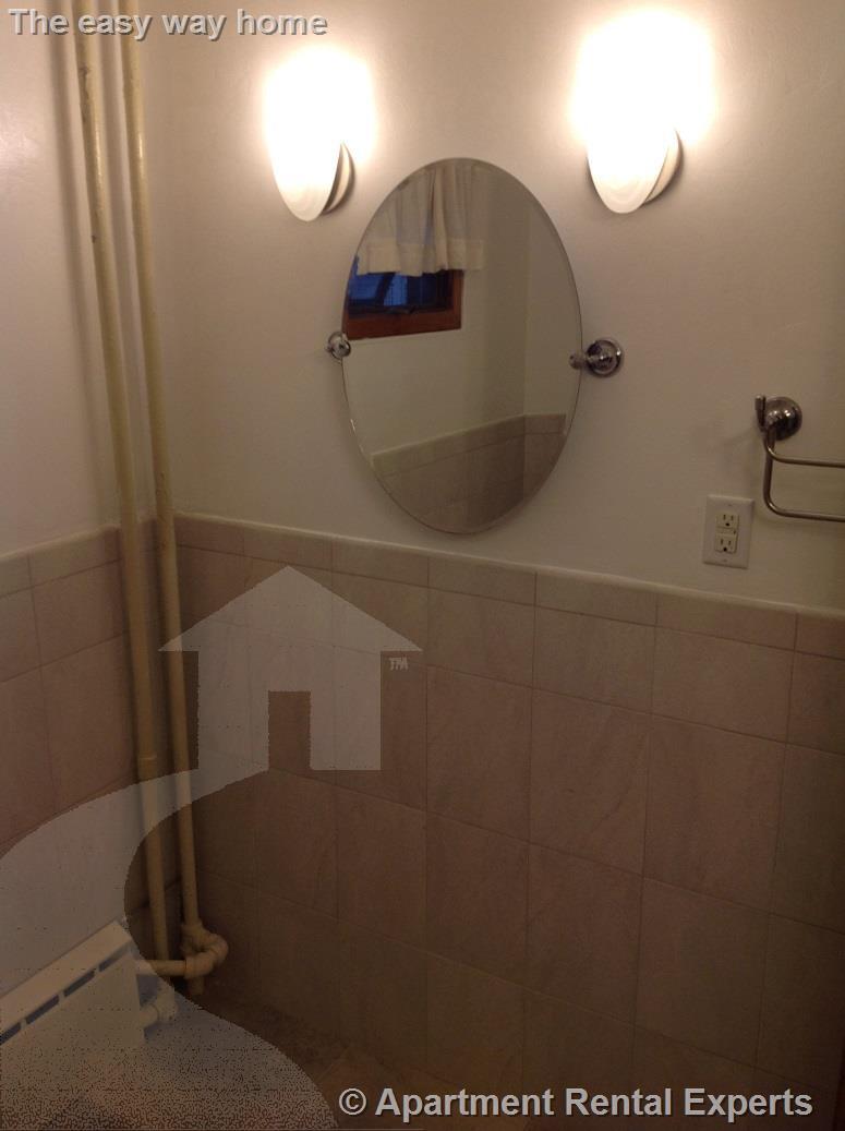 Building Photo - 26 Dover St