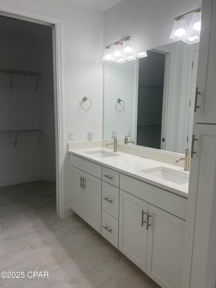 Building Photo - 8572 Margaritaville Blvd