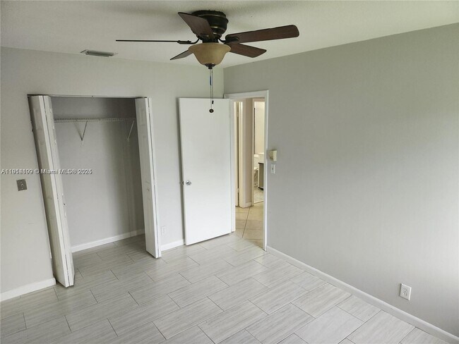 Building Photo - 2862 NW 108th Ave