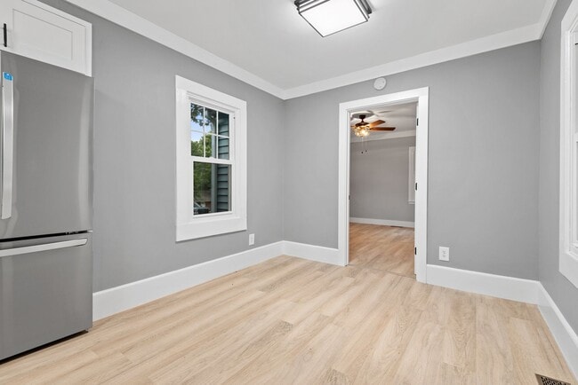 Building Photo - Heart of Mebane!