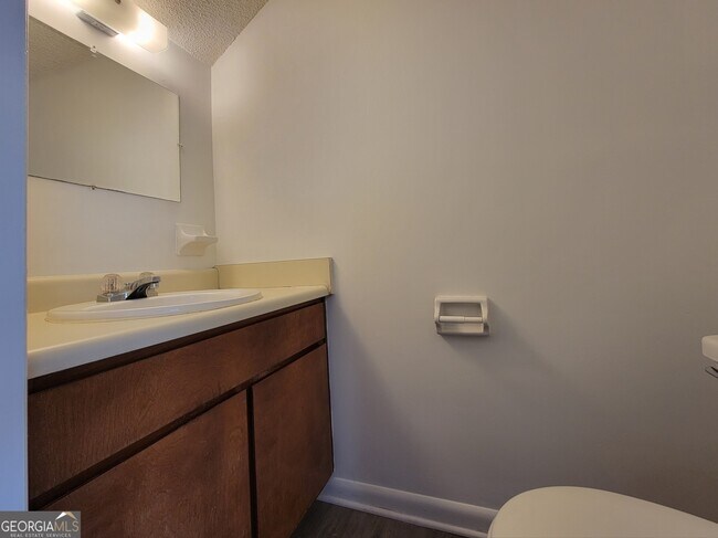 Building Photo - 4570 Hwy 53