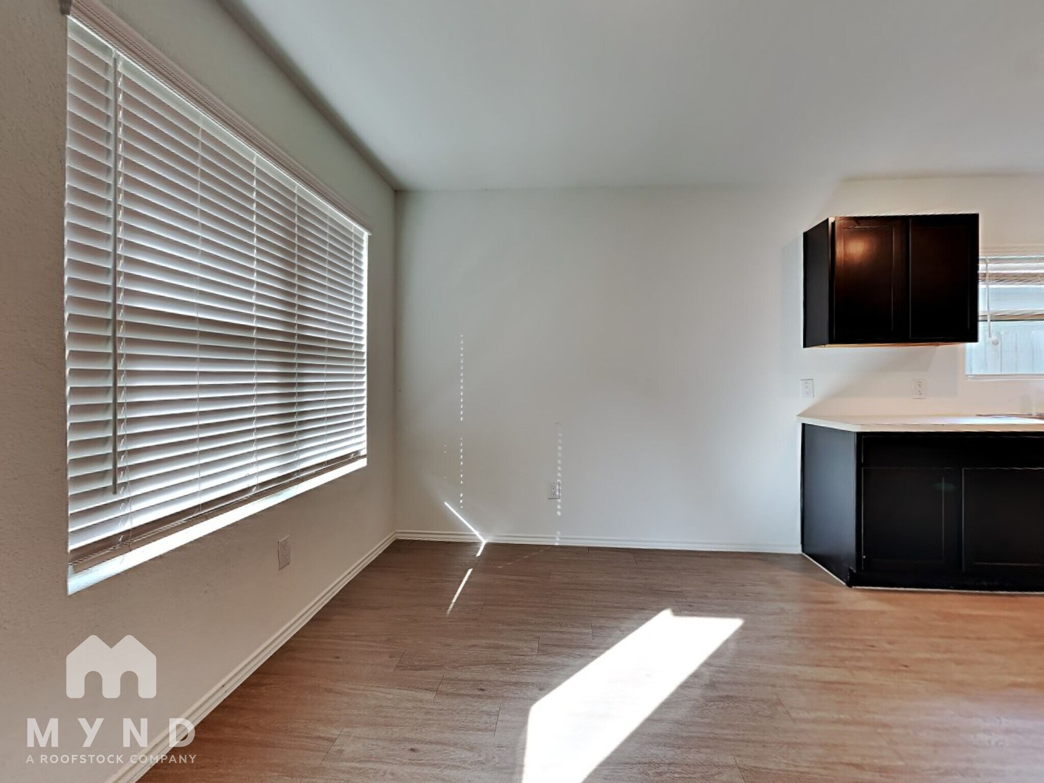 Building Photo - 3647 Solanum Dr