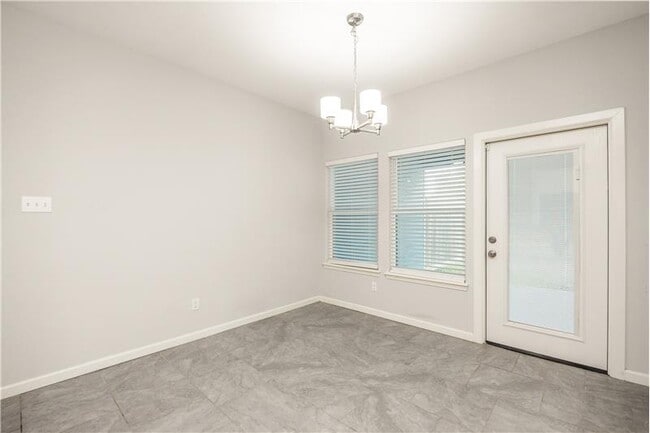 Building Photo - 6402 Williams Dr