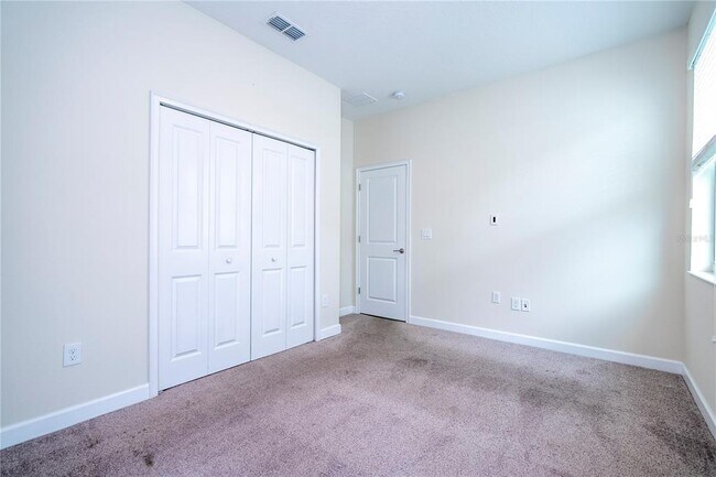 Building Photo - 3043 Beaver Creek Dr