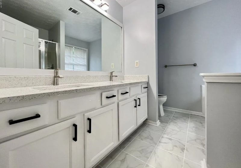 Building Photo - 1060 Grace Dr