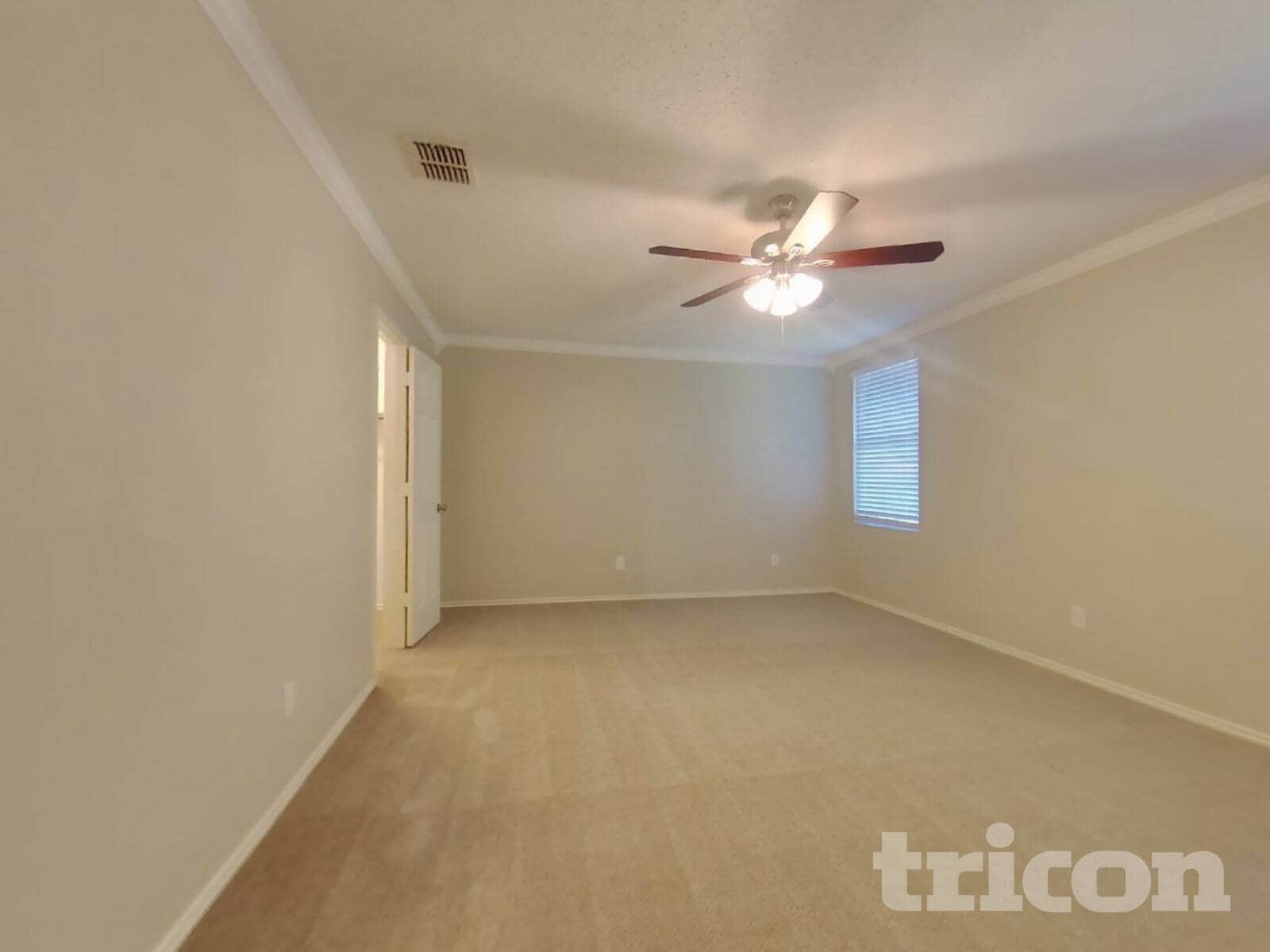 Building Photo - 3608 Clydesdale Dr