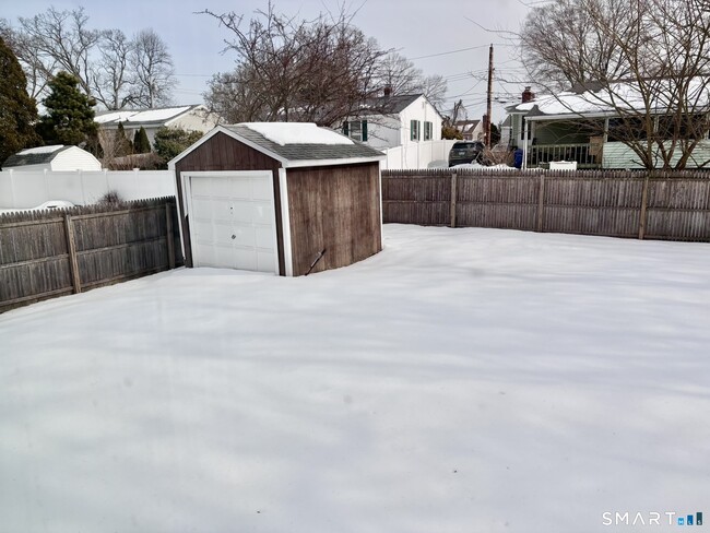 Building Photo - 160 Aimes Dr