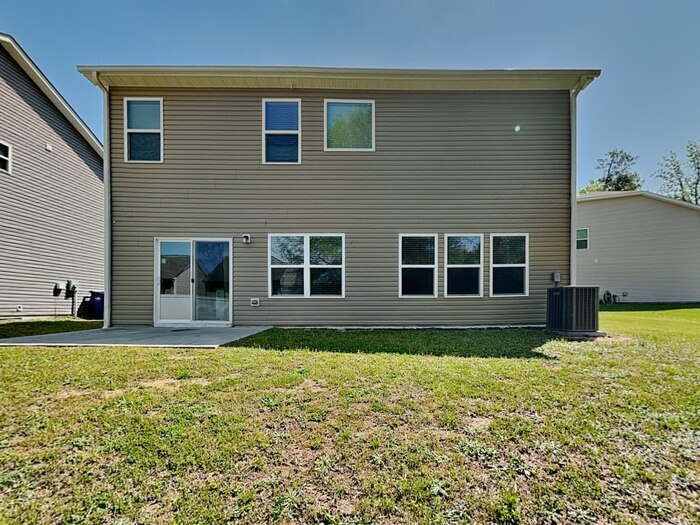 Building Photo - 3200 Emerald Ridge Ct