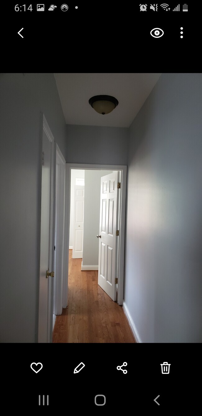Building Photo - 415 Elm St NW