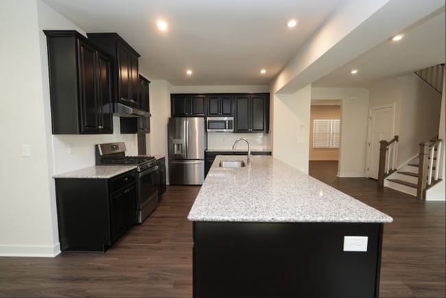 Building Photo - 3BR 2.5BA Home w/Resort Style Amenities at The Mills at Rocky River