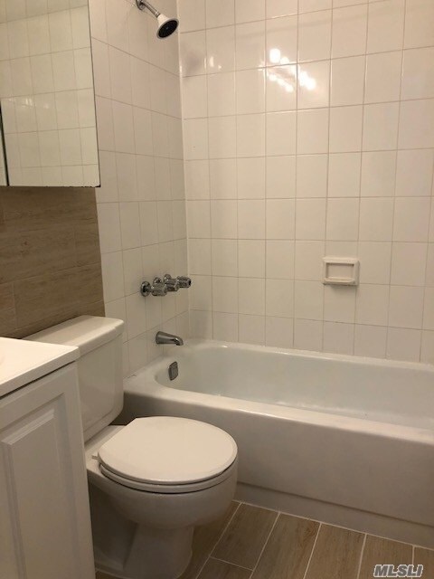 Building Photo - 87-30 62nd Ave