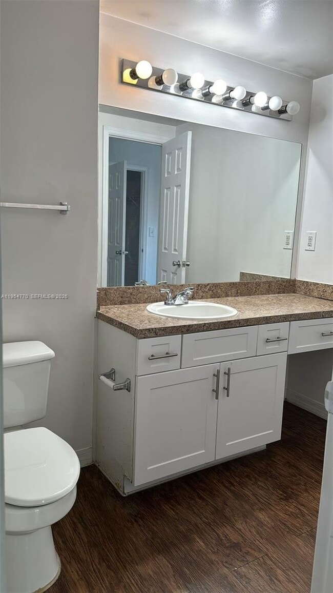 Building Photo - 160 SW 117th Terrace