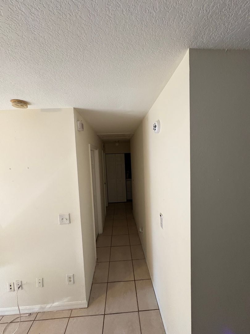 Building Photo - 2609 E Emma St