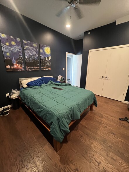 2nd Bedroom - 227 W Thompson St