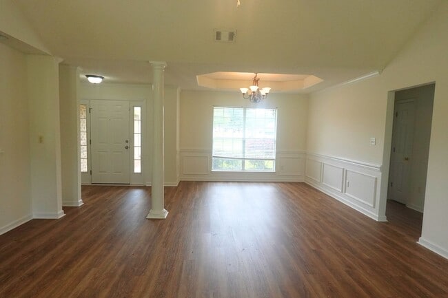 Building Photo - Available Soon!