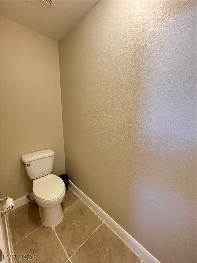 Building Photo - 7512 Pacific Ridge Ave