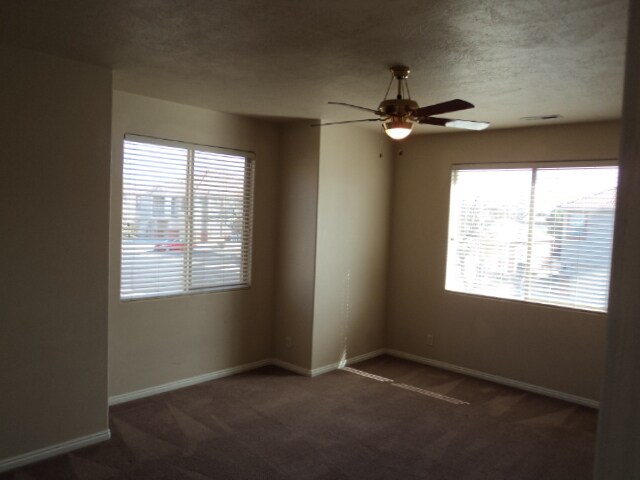 Building Photo - 175 Shade Tree Ln