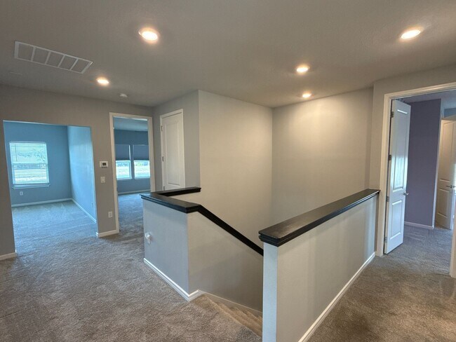 Building Photo - 12970 Brookside Moss Dr