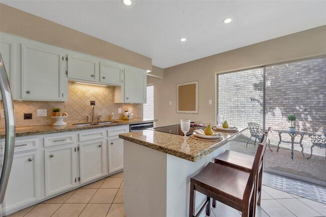 Building Photo - 1714 Barleton Way