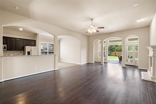 Building Photo - 2 Prairie Falcon Place