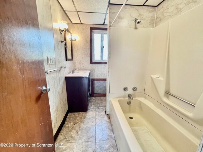 Building Photo - 608 Taylor