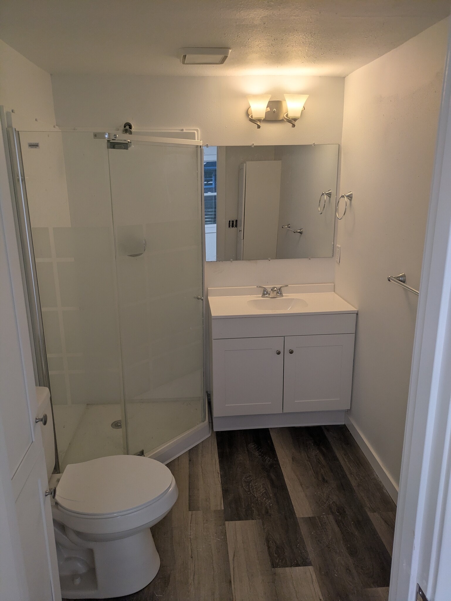 Building Photo - 502 W Market St