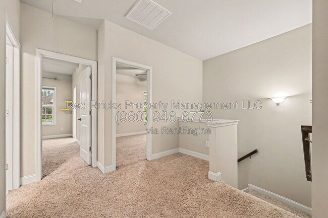 Building Photo - 9659 Camberley Ave NW