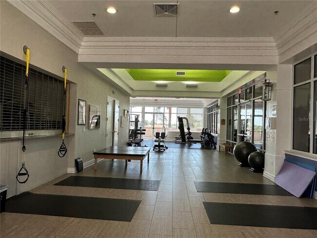 Building Photo - 9935 SW 98th Ln