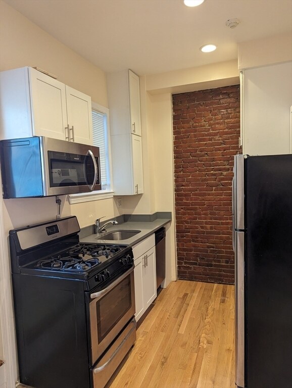 Building Photo - 775 Tremont St
