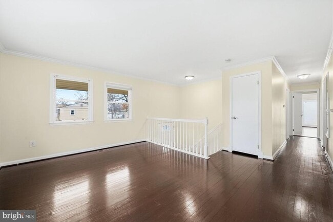 Building Photo - 8519 Locust Grove Dr