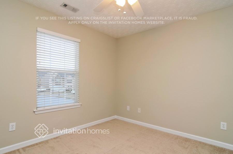 Building Photo - 1154 St Phillips Ct