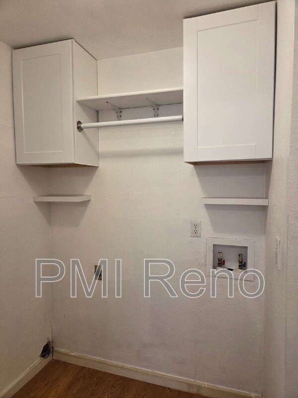 Building Photo - 14050 Tourmaline Dr