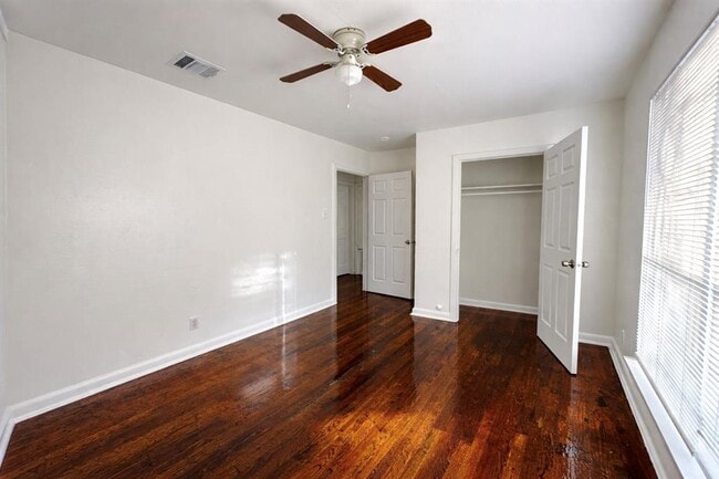 Building Photo - 600 Springdale Rd