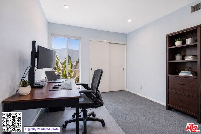 Building Photo - 17083 Palisades Cir