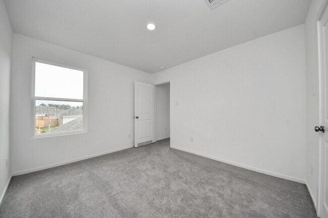 Building Photo - 13507 Sonali Springs Dr