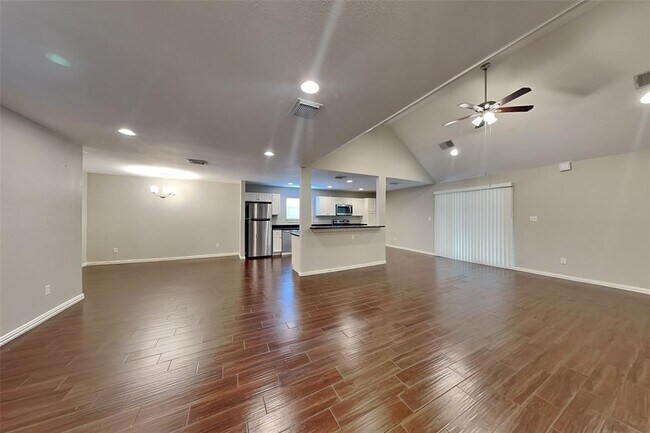 Building Photo - 10103 Golden Meadow Dr