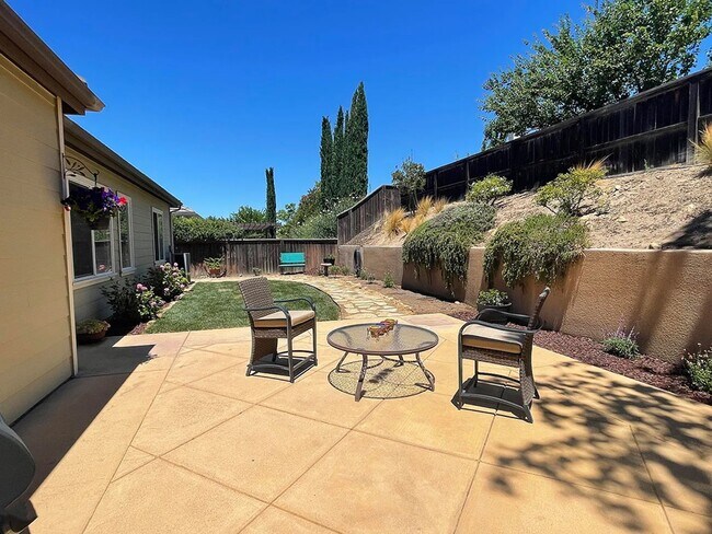 Building Photo - Coming Soon! Beautiful Home in the Santa Ynez Valley