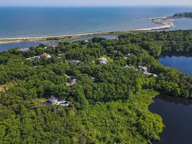 Building Photo - 65 Starboard Ln