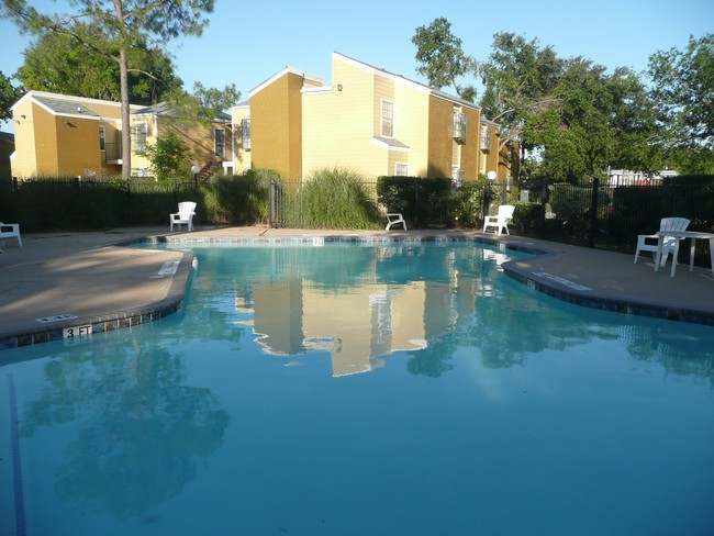 Primary Photo - Sienna Villas Apartments