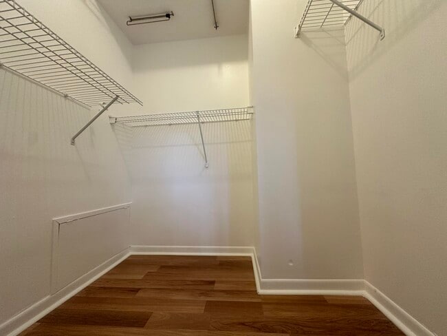 Building Photo - 8559 Boca Rio Dr