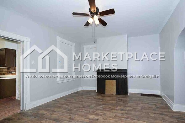 Building Photo - 97 Royal St