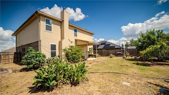 Building Photo - 602 W Vega Ln
