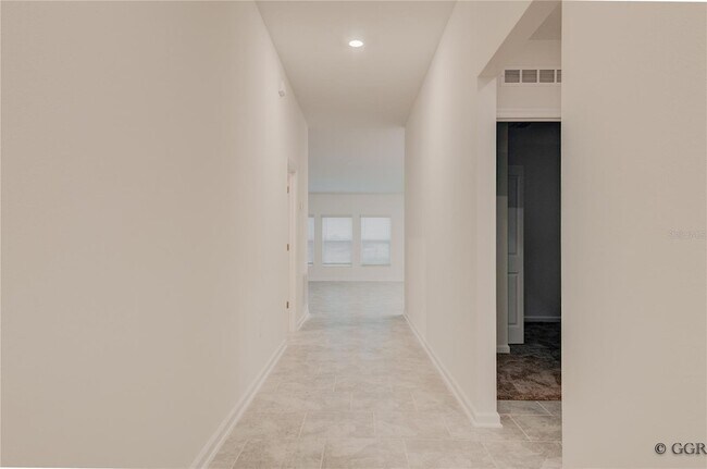 Building Photo - 4975 Worchester Dr