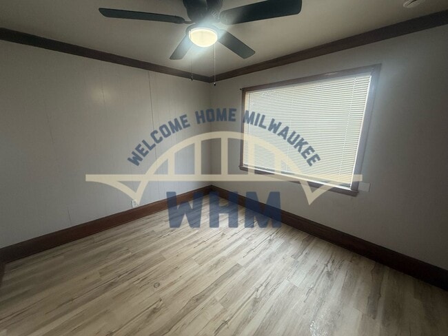 Building Photo - 3602 N 41st St