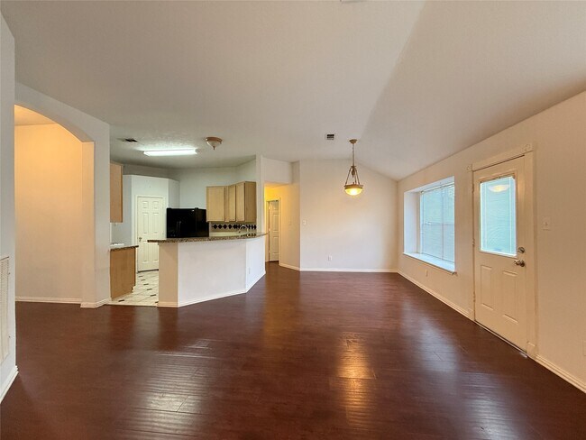 Building Photo - 21331 Riverside Ridge Ln