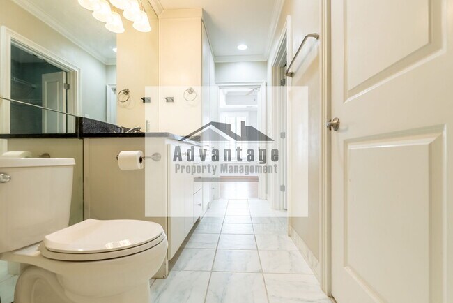 Building Photo - 2277/2255 Peachtree Rd NE